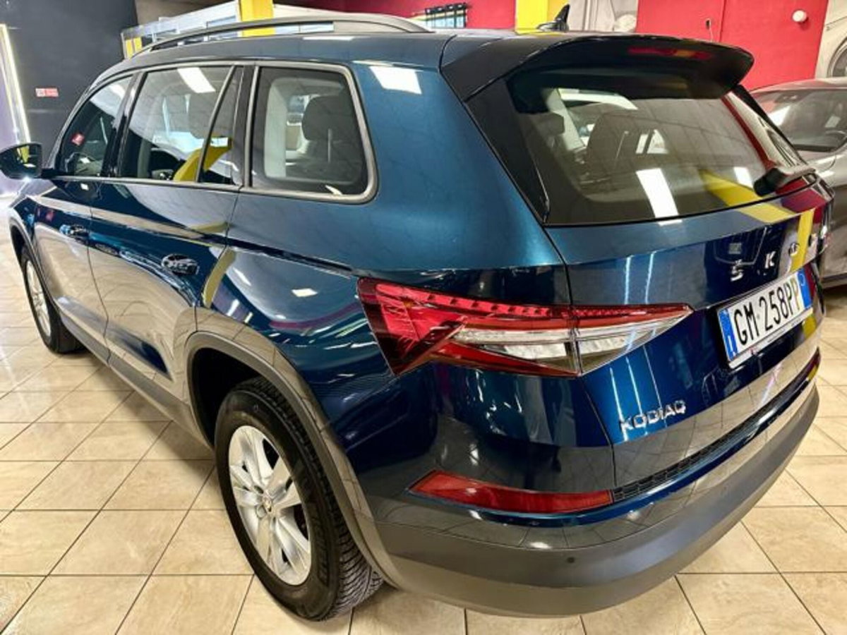 Skoda Kodiaq 2.0 TDI EVO SCR 4x4 DSG 7 posti Sportline (4)