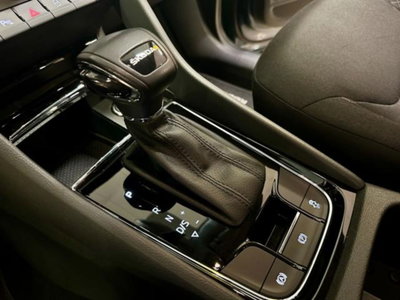 Skoda Kodiaq 2.0 TDI EVO SCR 4x4 DSG 7 posti Sportline (8)