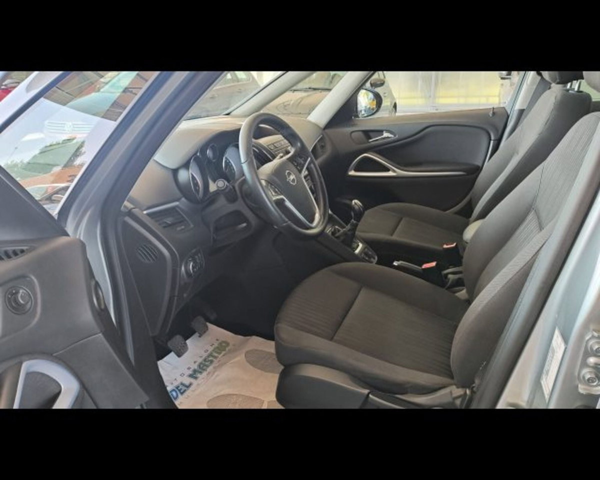 Opel Zafira Tourer 1.6 Turbo EcoM 150CV Cosmo (10)