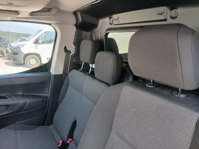 Toyota Proace City Verso City Verso 1.5D 100 CV S&S Short D Luxury (15)