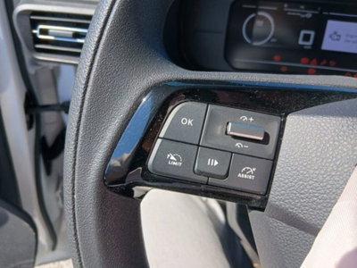 Toyota Proace City Verso City Verso 1.5D 100 CV S&S Short D Luxury (16)