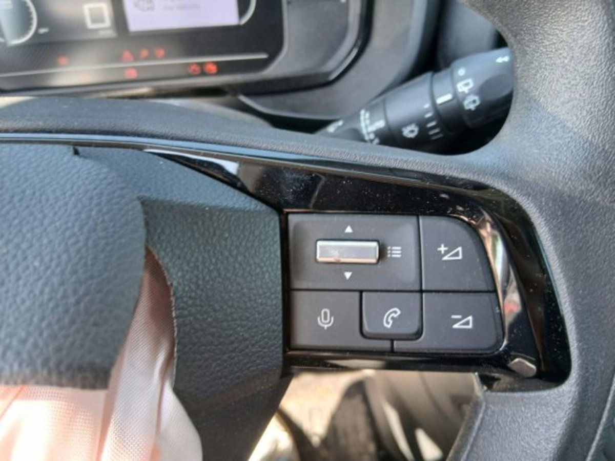 Toyota Proace City Verso City Verso 1.5D 100 CV S&S Short D Luxury (17)