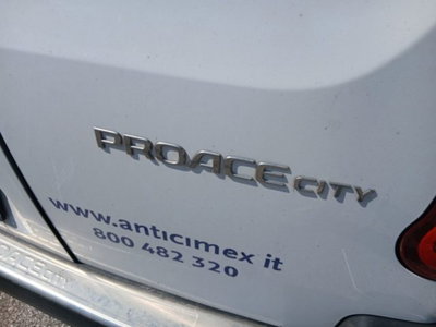 Toyota Proace City Verso City Verso 1.5D 100 CV S&S Short D Luxury (8)