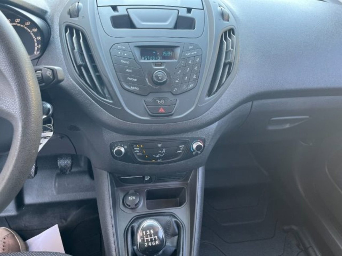 Ford Transit Courier 1.5 TDCi 75CV  Entry (11)
