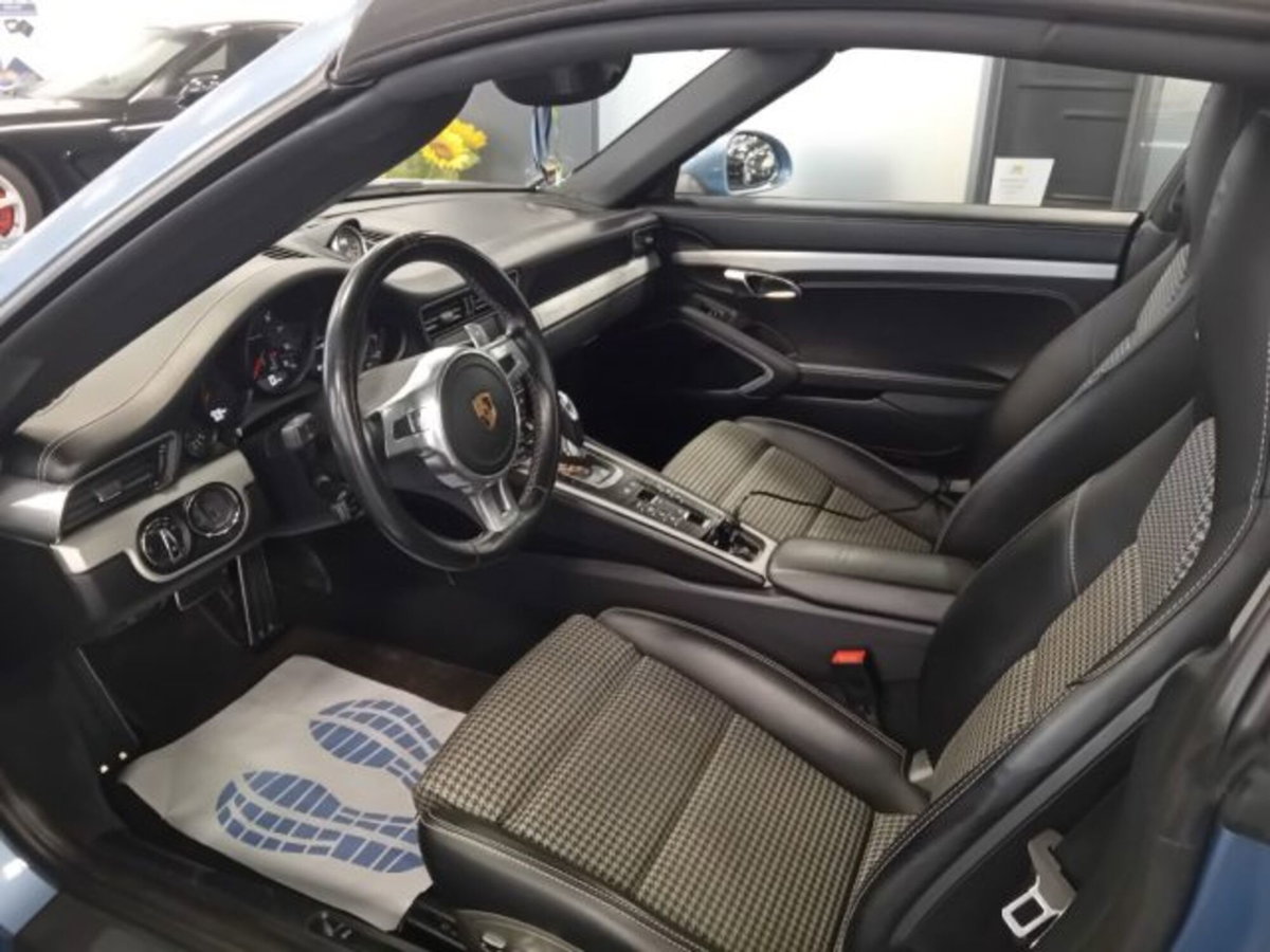 Porsche 911 Cabrio 3.8 Targa 4S (13)