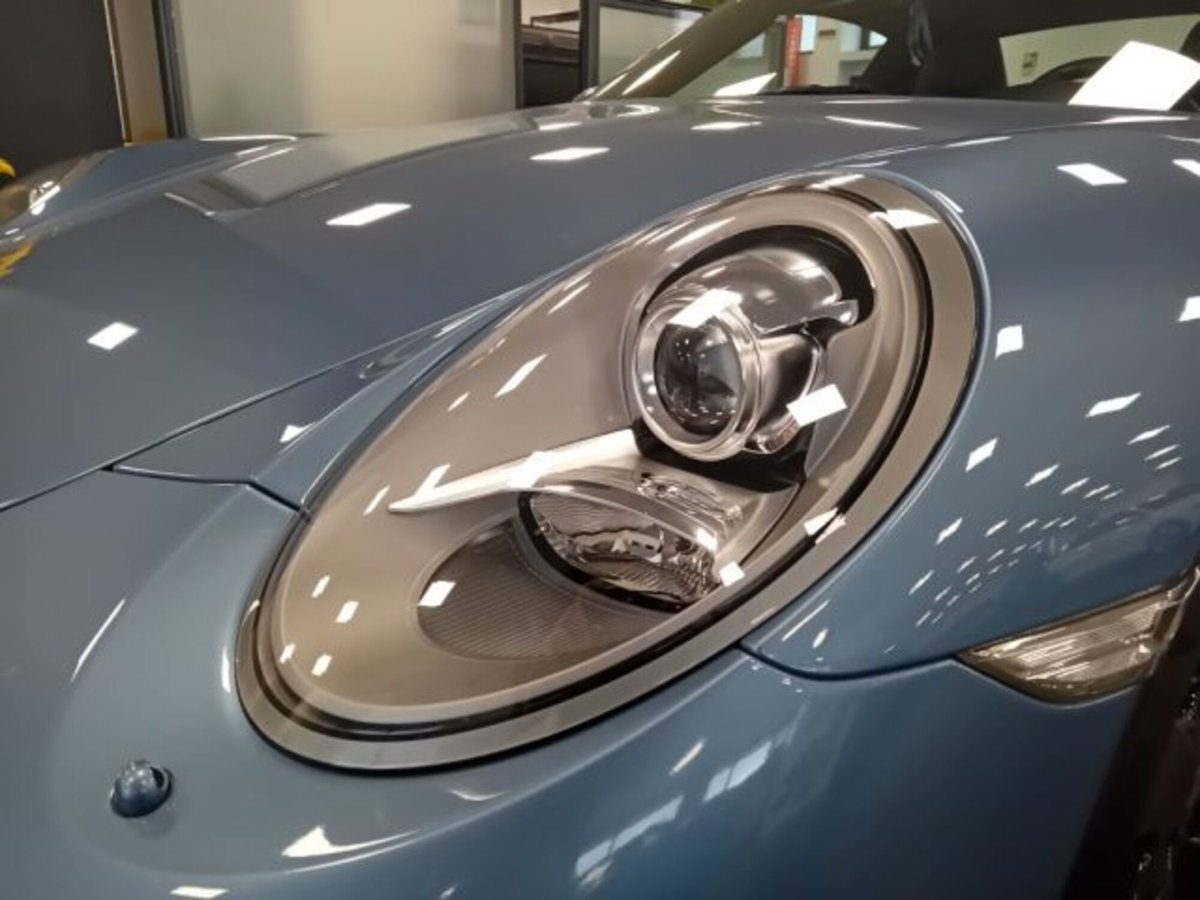 Porsche 911 Cabrio 3.8 Targa 4S (4)