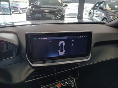 Peugeot 2008 PureTech 100 S&S Allure (19)