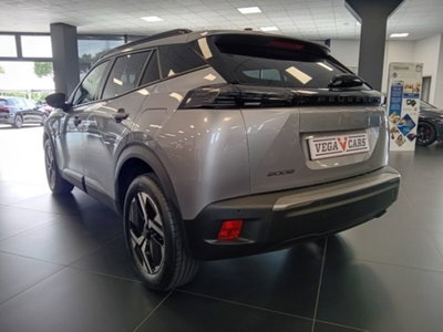 Peugeot 2008 PureTech 100 S&S Allure (6)