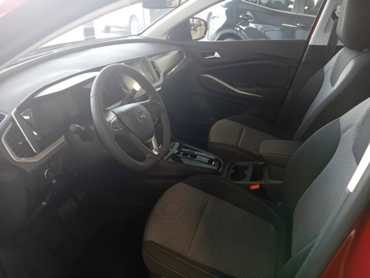 Opel Grandland 1.5 diesel Ecotec aut. (9)