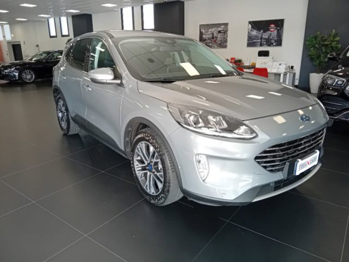 Ford Kuga 2.5 Plug In Hybrid 225 CV CVT 2WD Titanium (11)
