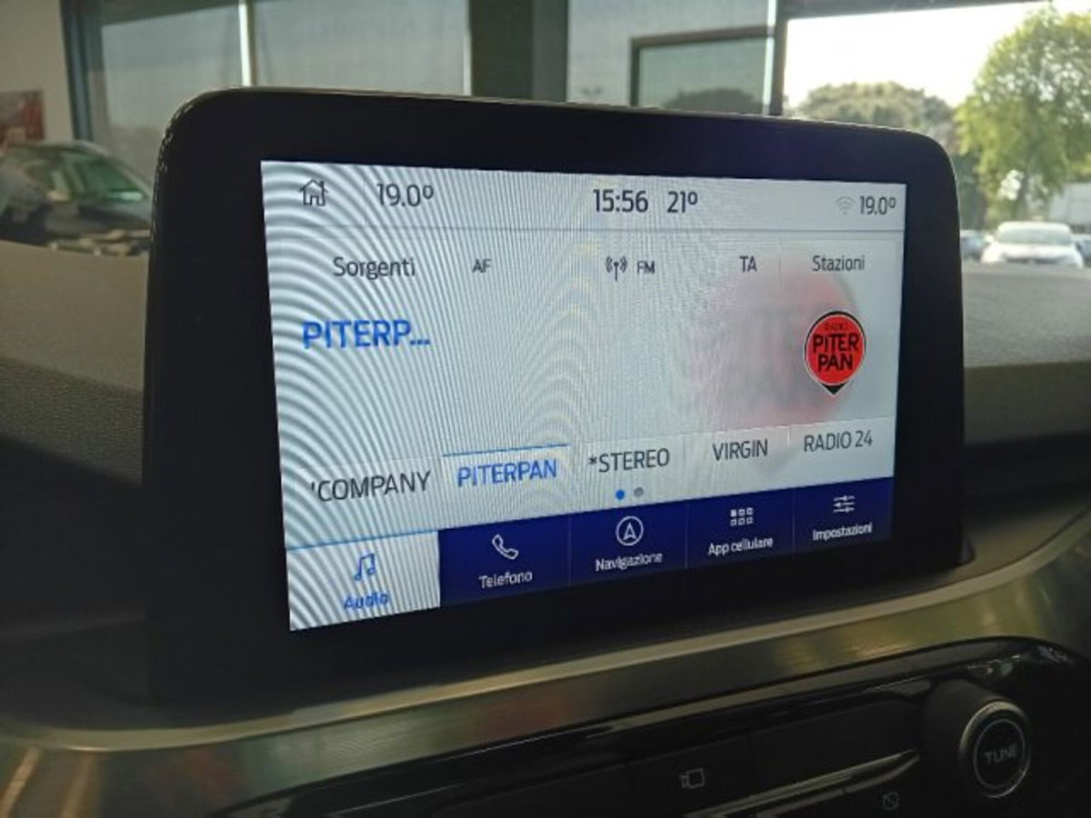 Ford Kuga 2.5 Plug In Hybrid 225 CV CVT 2WD Titanium (14)