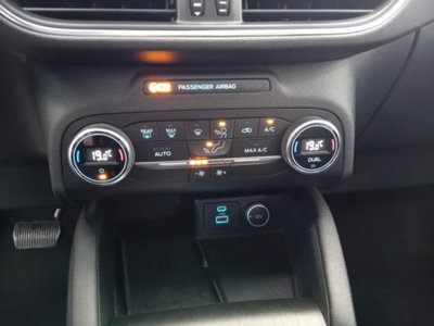 Ford Kuga 2.5 Plug In Hybrid 225 CV CVT 2WD Titanium (16)