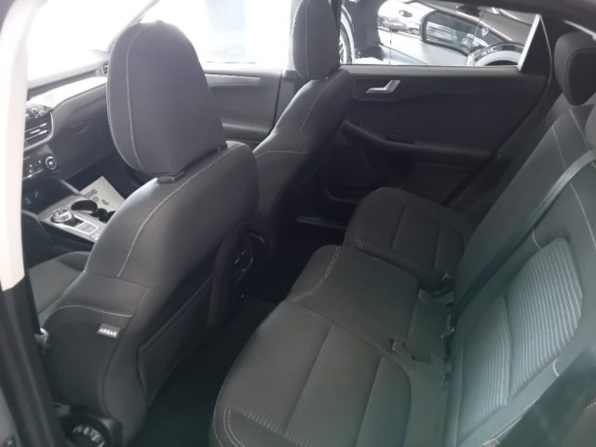 Ford Kuga 2.5 Plug In Hybrid 225 CV CVT 2WD Titanium (19)