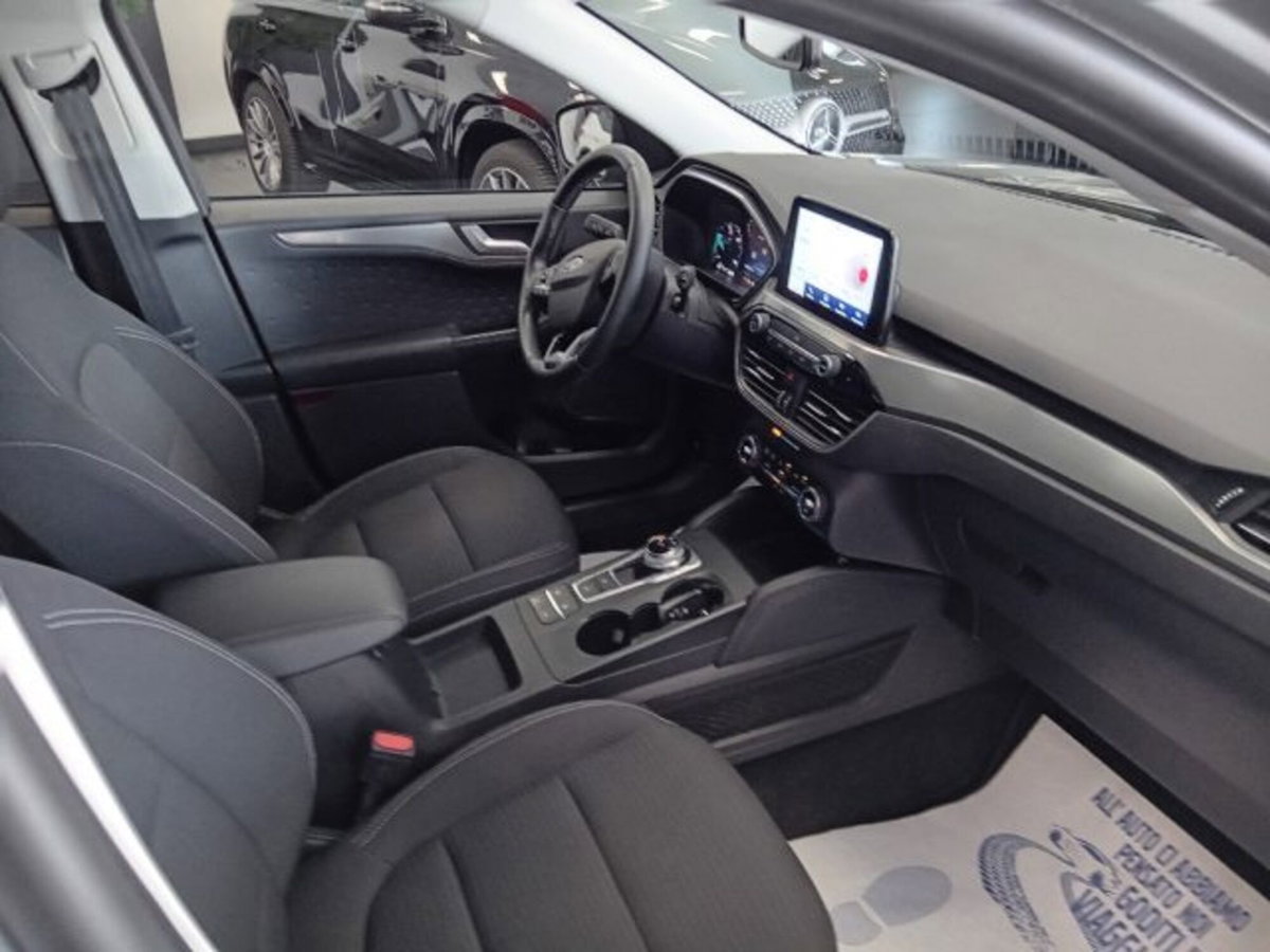 Ford Kuga 2.5 Plug In Hybrid 225 CV CVT 2WD Titanium (20)