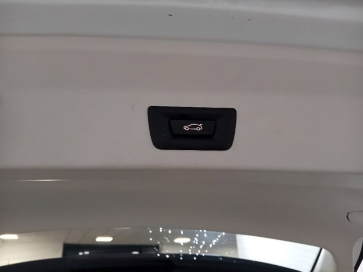 BMW X3 xDrive20d 48V Business Advantage (9)