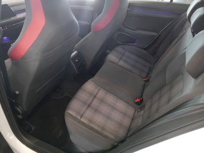 Volkswagen Golf 2.0 TSI GTI DSG (13)