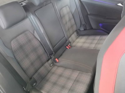 Volkswagen Golf 2.0 TSI GTI DSG (14)