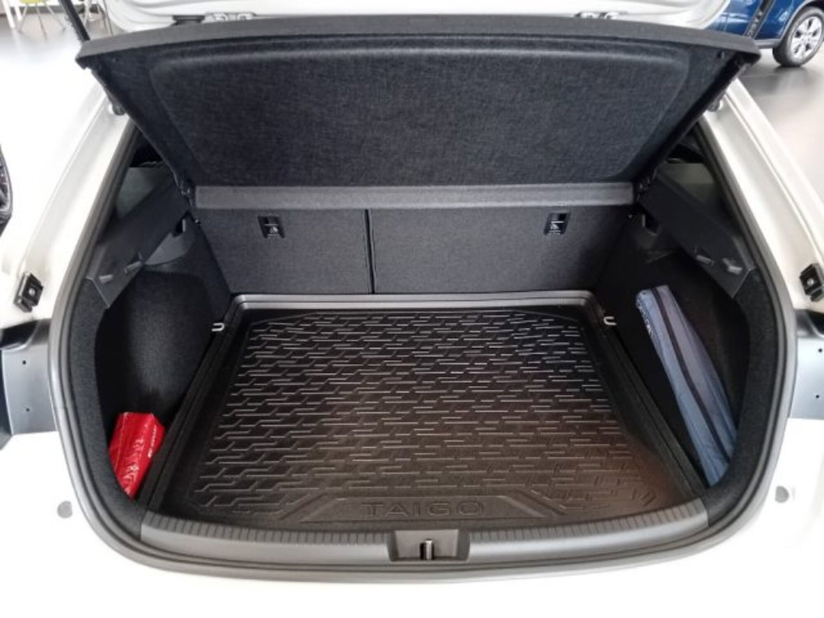 Volkswagen Taigo 1.5 tsi R-Line 150cv dsg (11)
