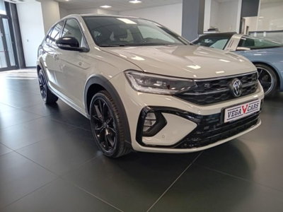 Volkswagen Taigo 1.5 tsi R-Line 150cv dsg (3)
