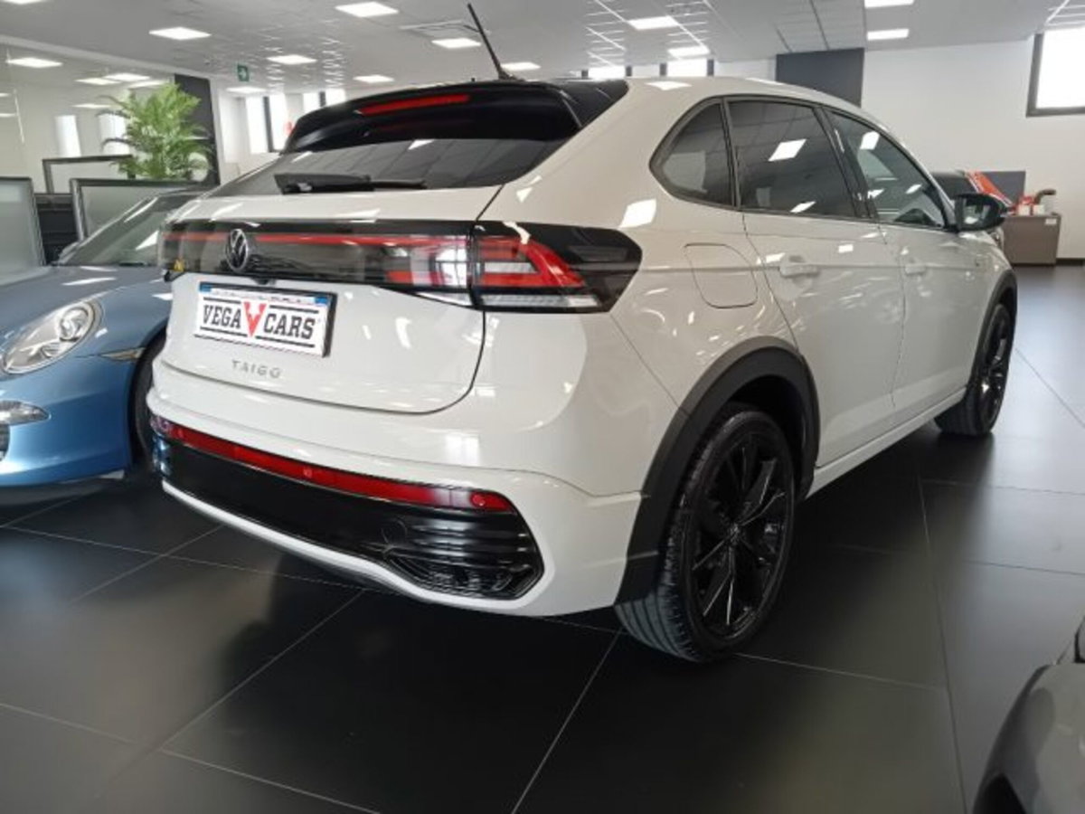 Volkswagen Taigo 1.5 tsi R-Line 150cv dsg (9)