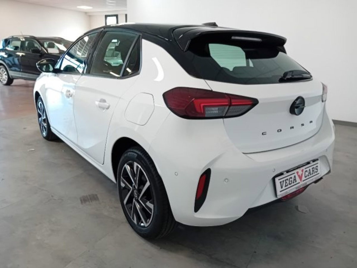 Opel Corsa 1.2 100 CV GS Line (6)
