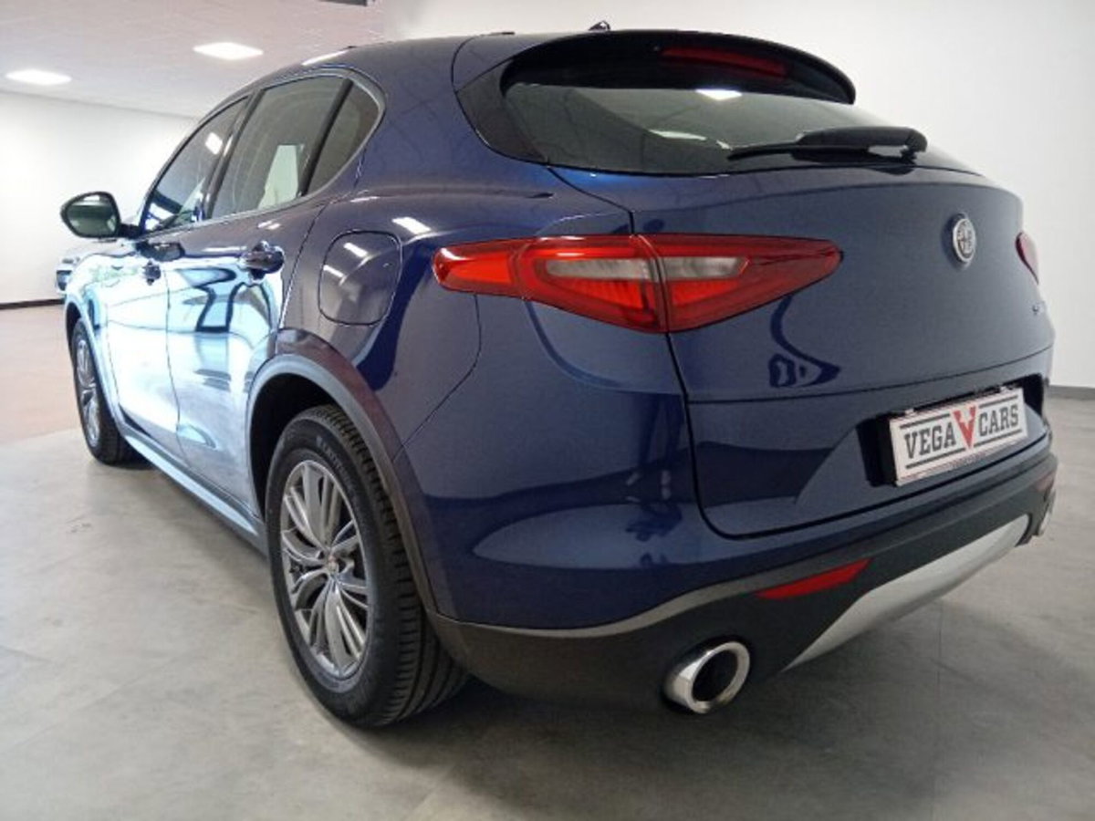 Alfa Romeo Stelvio Stelvio 2.2 Turbodiesel 190 CV AT8 RWD Business (6)