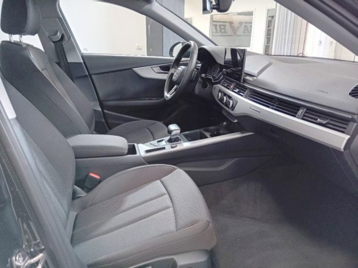 Audi A4 Avant 40 TDI quattro S tronic Business Advanced (11)