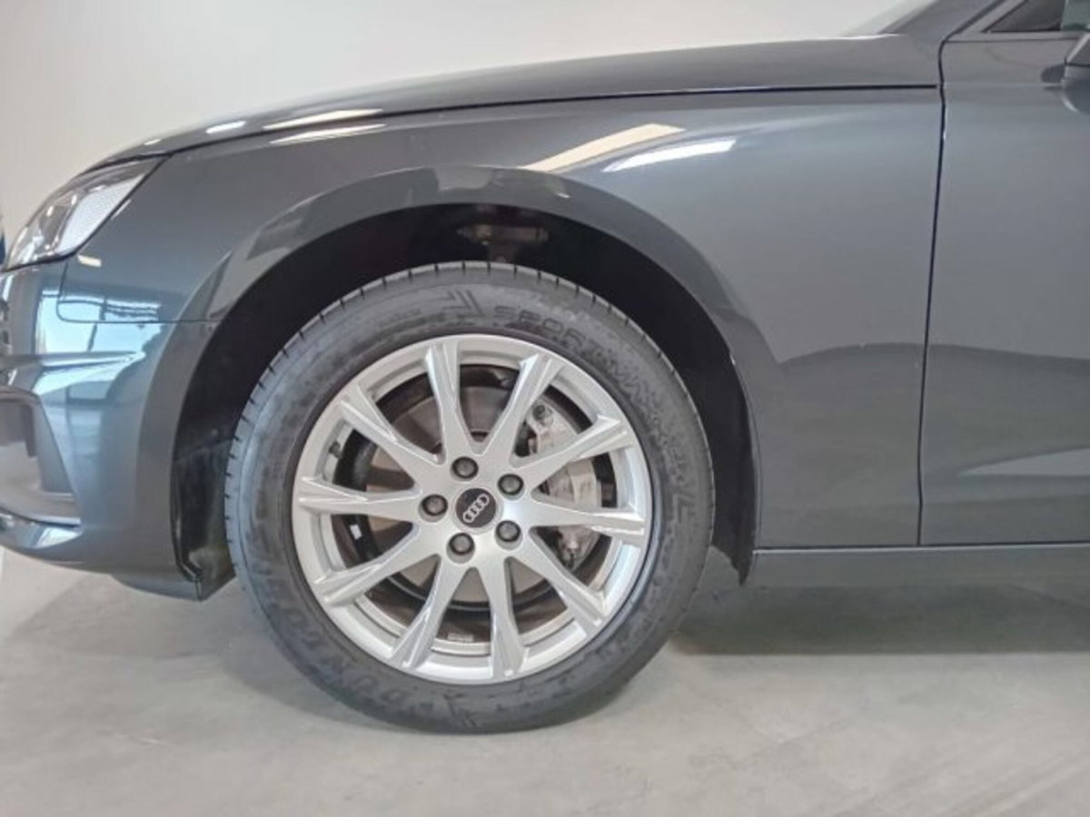 Audi A4 Avant 40 TDI quattro S tronic Business Advanced (4)