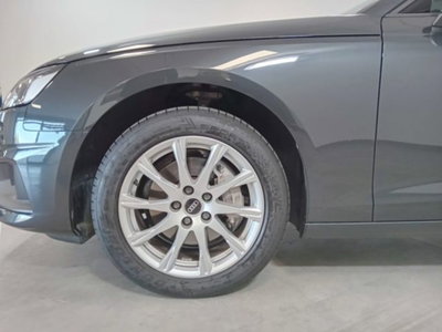 Audi A4 Avant 40 TDI quattro S tronic Business Advanced (4)