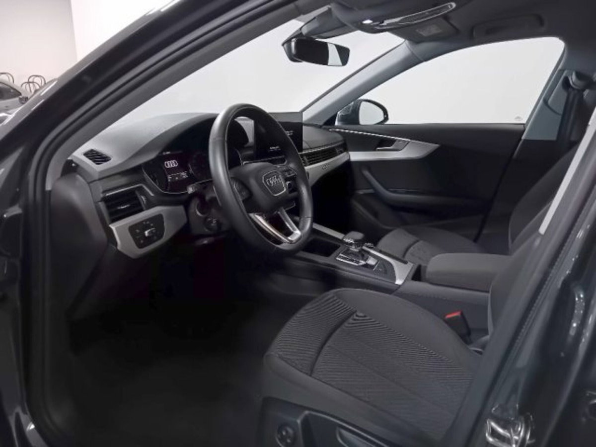 Audi A4 Avant 40 TDI quattro S tronic Business Advanced (9)