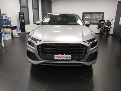 Audi Q8 Q8 55 TFSI quattro tiptronic Sport (2)