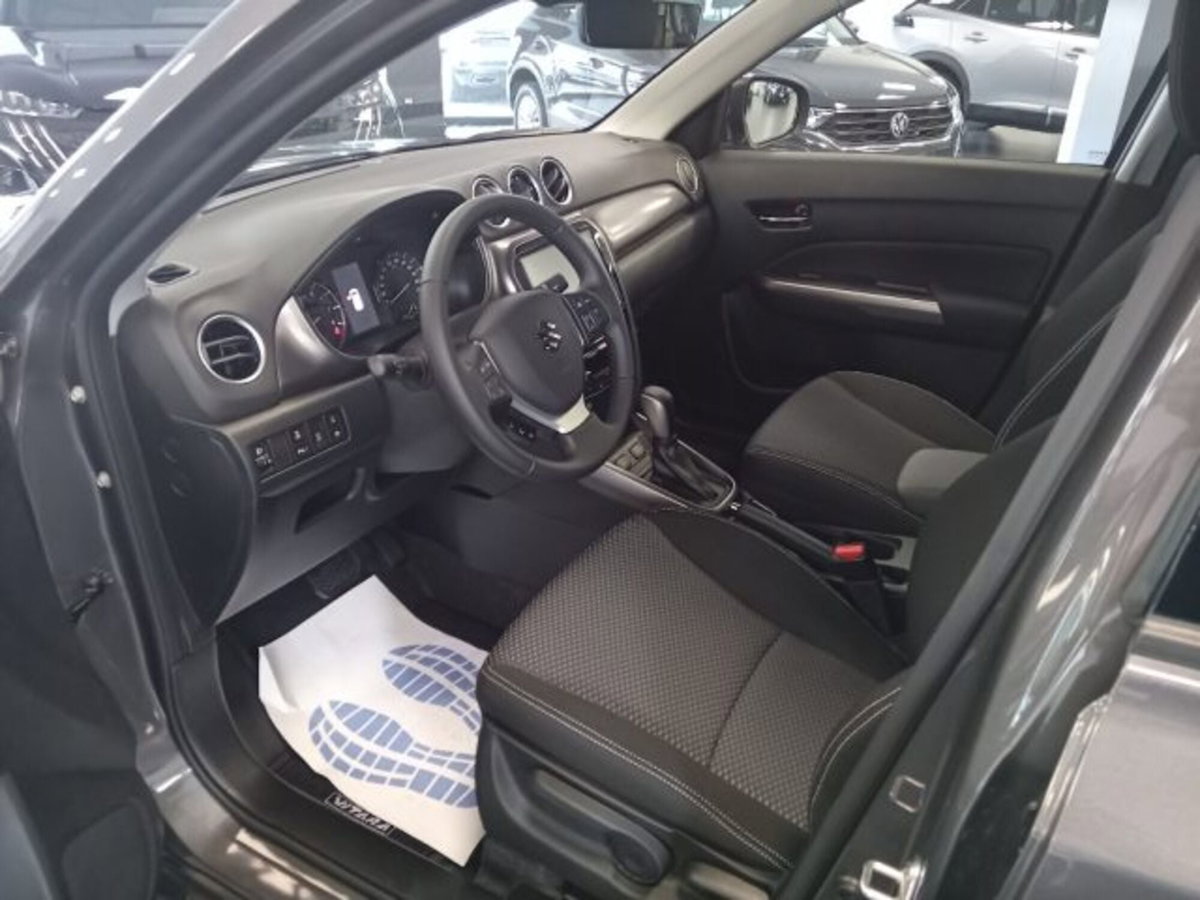 Suzuki Vitara 1.4h Top 2wd 110cv (11)