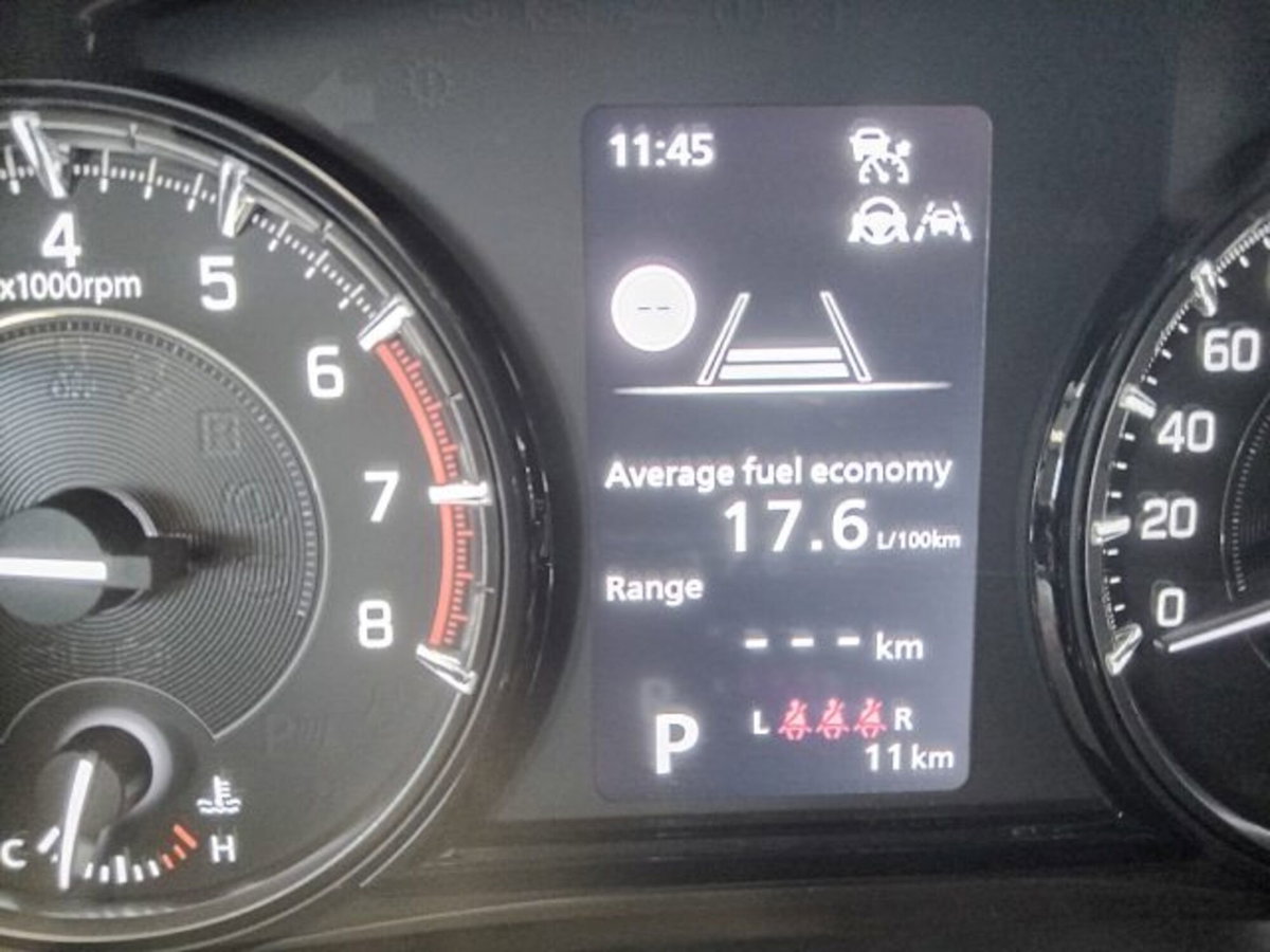 Suzuki Vitara 1.4h Top 2wd 110cv (16)