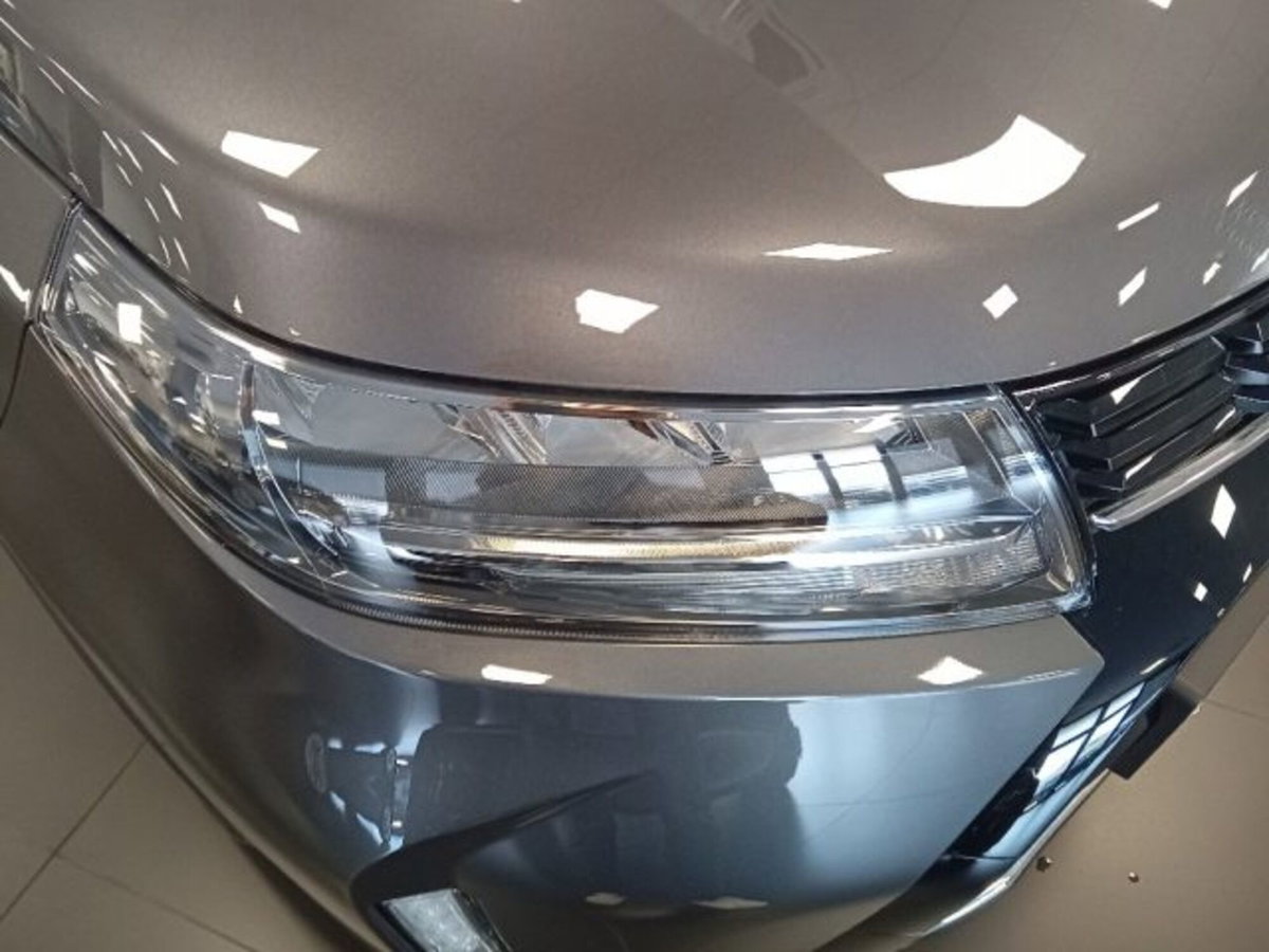 Suzuki Vitara 1.4h Top 2wd 110cv (4)