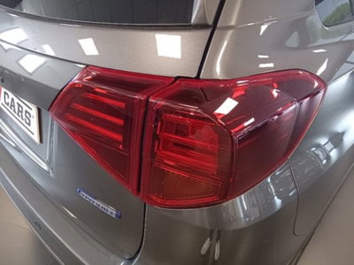Suzuki Vitara 1.4h Top 2wd 110cv (9)