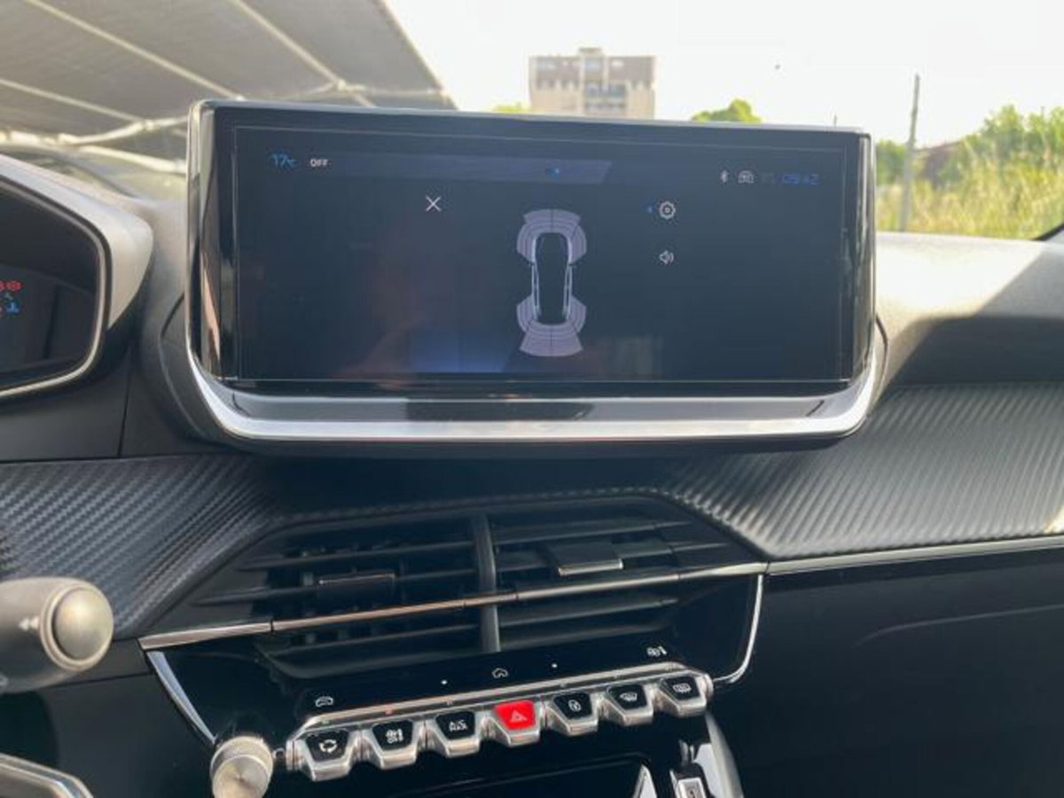 Peugeot 208 PureTech 100 Stop&Start 5 porte Allure (7)