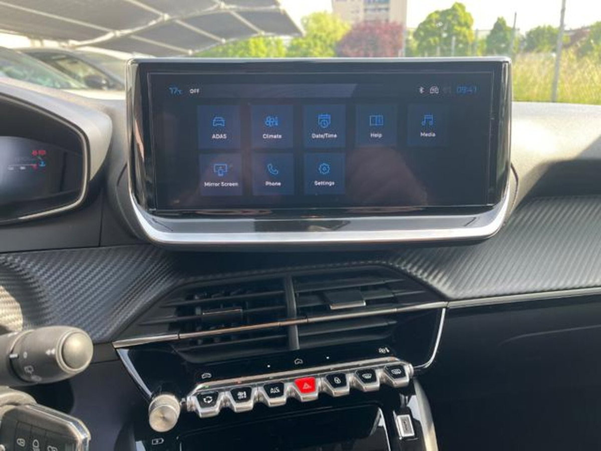 Peugeot 208 PureTech 100 Stop&Start 5 porte Allure (8)
