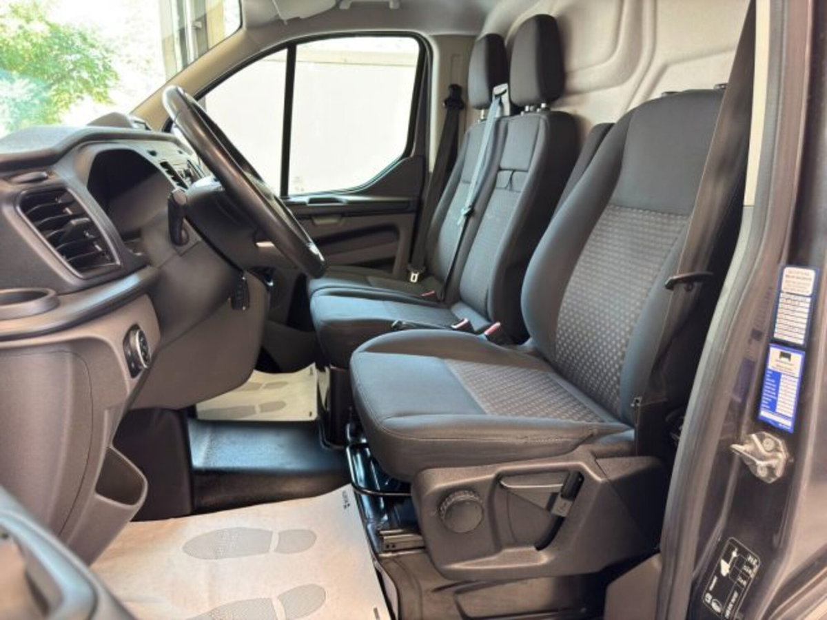 Ford Transit Custom Furgone 280 2.0 EcoBlue 130 PC Furgone Titanium (10)