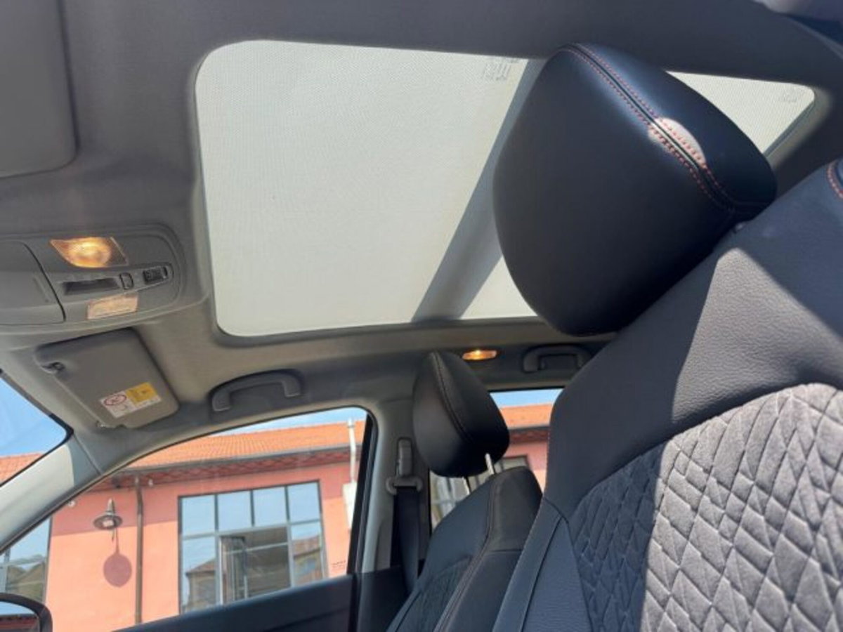 Suzuki Vitara 1.4h Starview 4wd allgrip 110cv at (11)