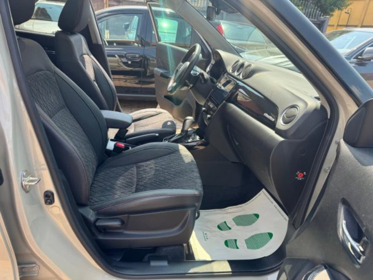 Suzuki Vitara 1.4h Starview 4wd allgrip 110cv at (14)