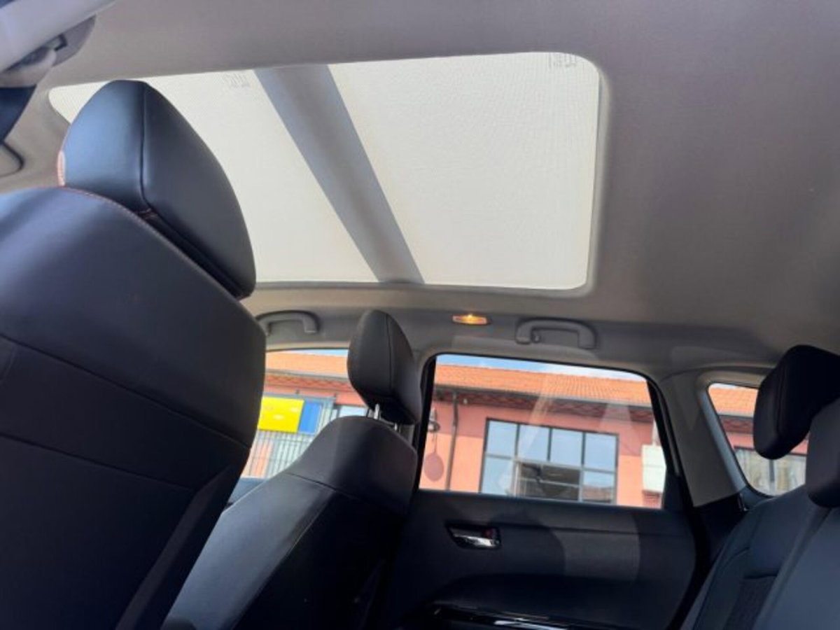 Suzuki Vitara 1.4h Starview 4wd allgrip 110cv at (19)