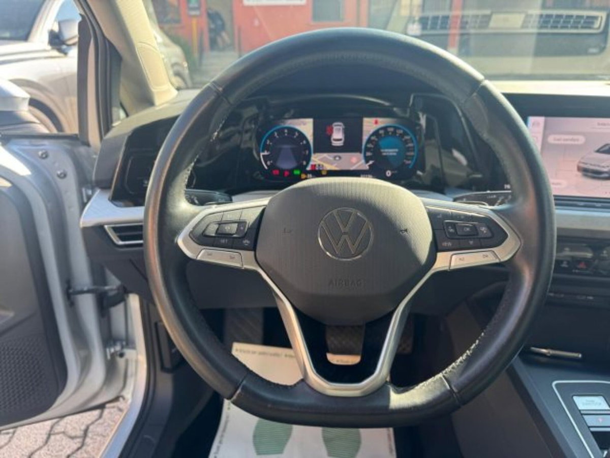 Volkswagen Golf Variant 1.5 eTSI EVO ACT DSG Life (14)