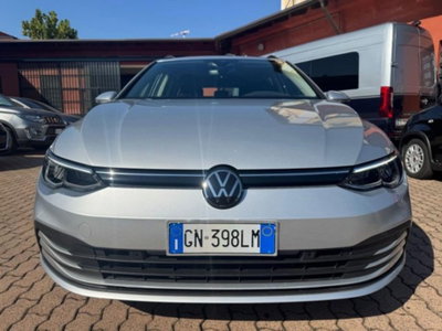 Volkswagen Golf Variant 1.5 eTSI EVO ACT DSG Life (4)