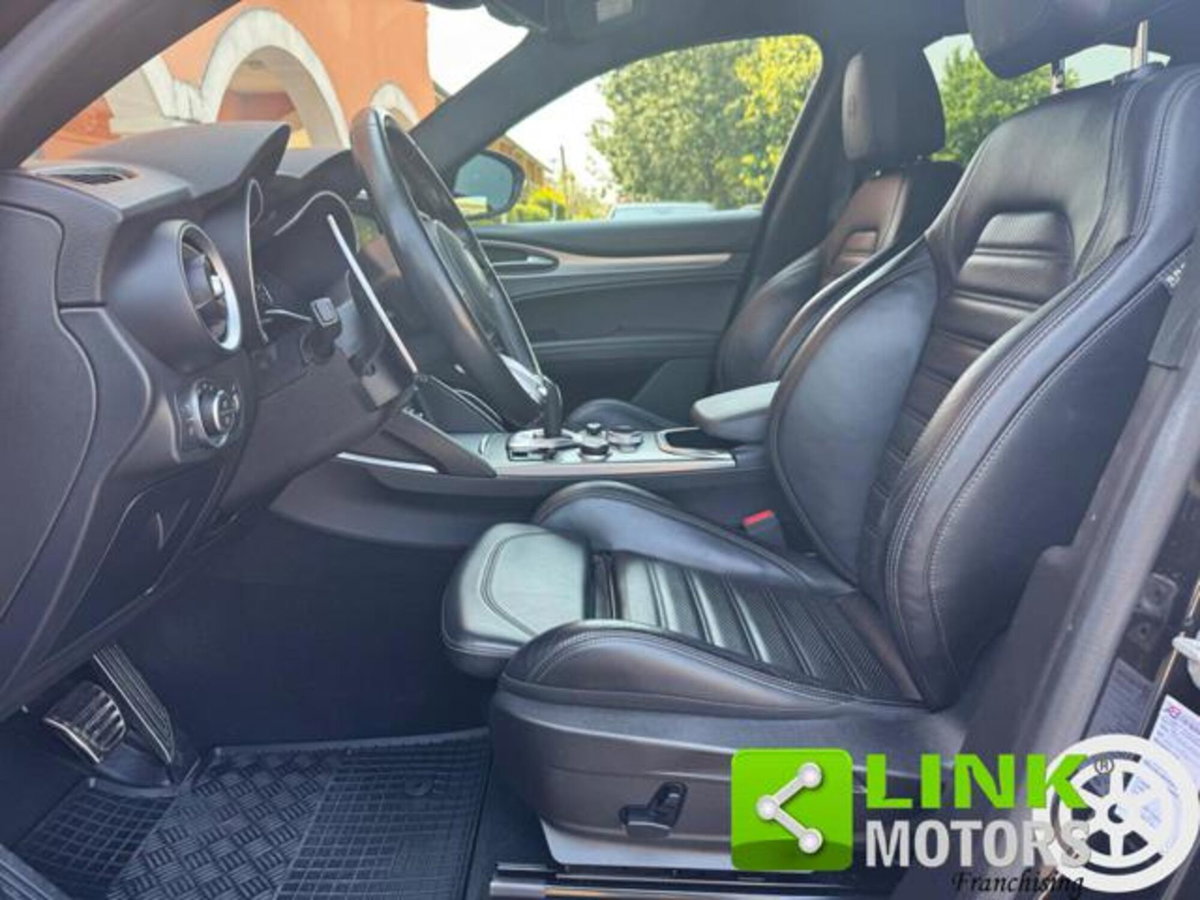 Alfa Romeo Stelvio Stelvio 2.2 Turbodiesel 210 CV AT8 Q4 Veloce (10)