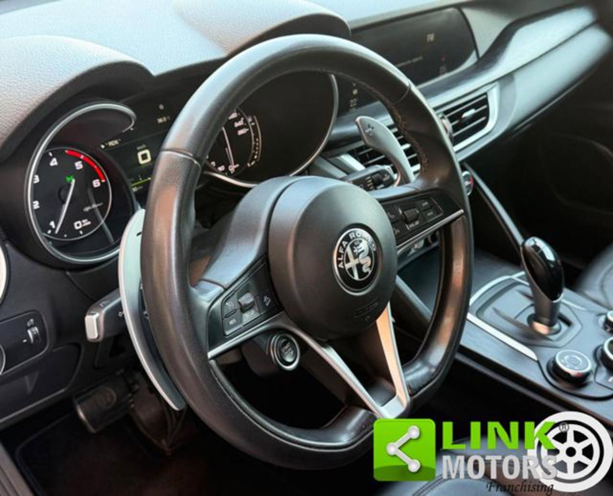 Alfa Romeo Stelvio Stelvio 2.2 Turbodiesel 210 CV AT8 Q4 Executive (11)