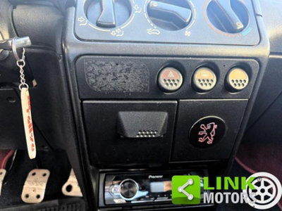 Peugeot 205 3 porte Rallye (12)
