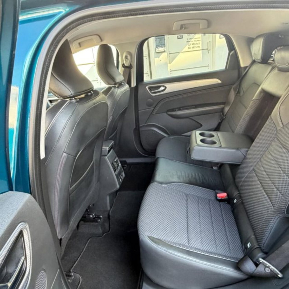 Renault Arkana E-Tech 145 CV Intens (10)