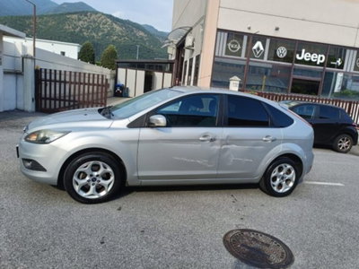 Ford Focus 1.6 (115CV) 5p. Bz.- GPL Ikon (4)