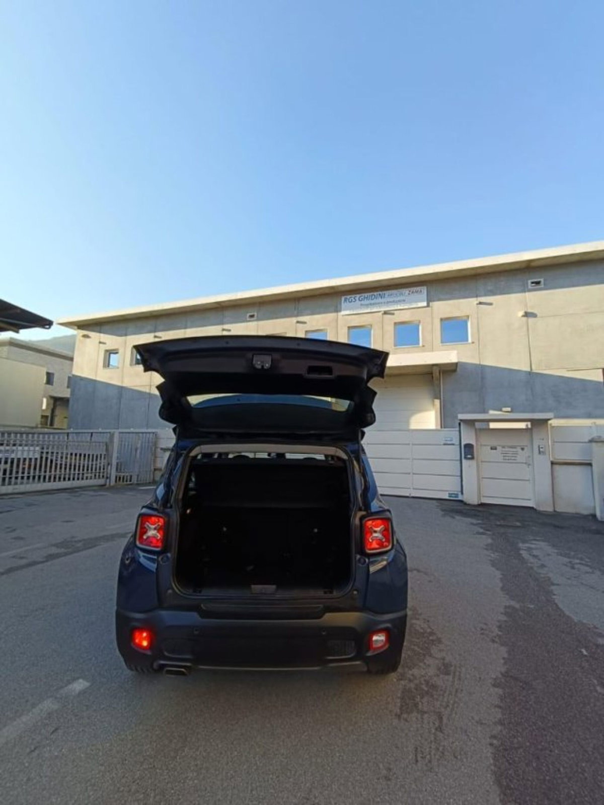 Jeep Renegade 1.6 Mjt 130 CV Limited (11)