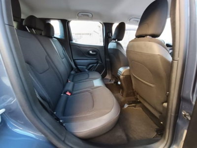 Jeep Renegade 1.6 Mjt 130 CV Limited (12)